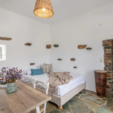 Panousa House Hébergement de vacances Agios Romanos